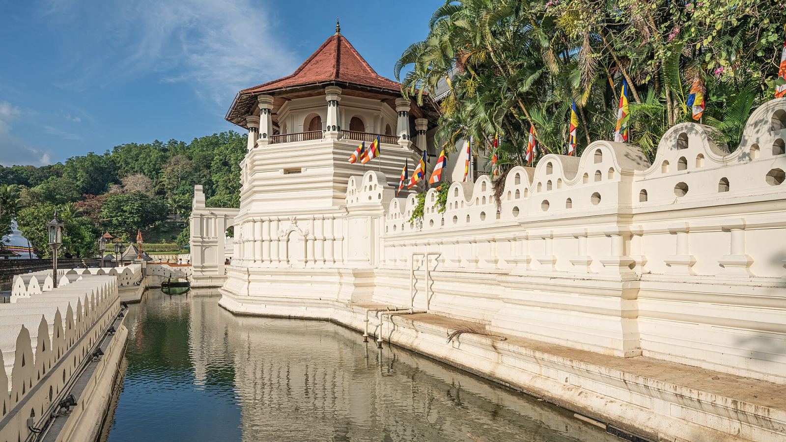 Temple of the Sacred Tooth Relic, Kandy
